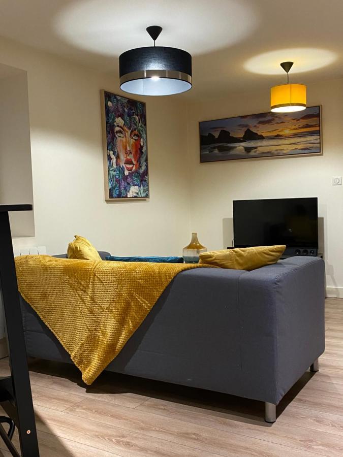 Bel Appartement Avec Place De Parking A Proximite Châtillon-sur-Chalaronne エクステリア 写真