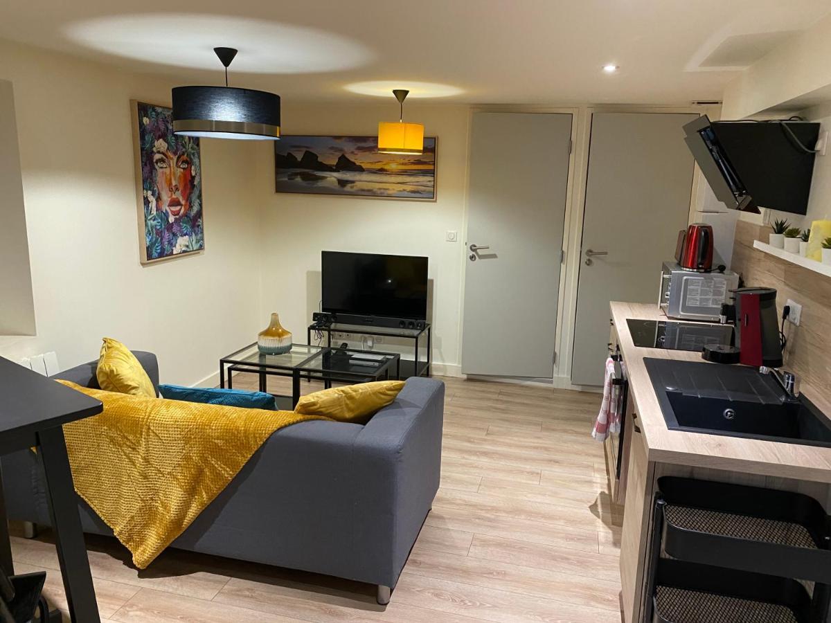 Bel Appartement Avec Place De Parking A Proximite Châtillon-sur-Chalaronne エクステリア 写真